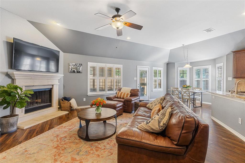 Maple Leaf Homes Addition - Residential Lease