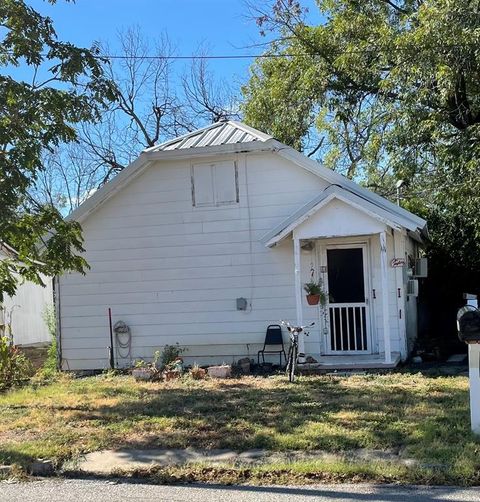 A home in Comanche