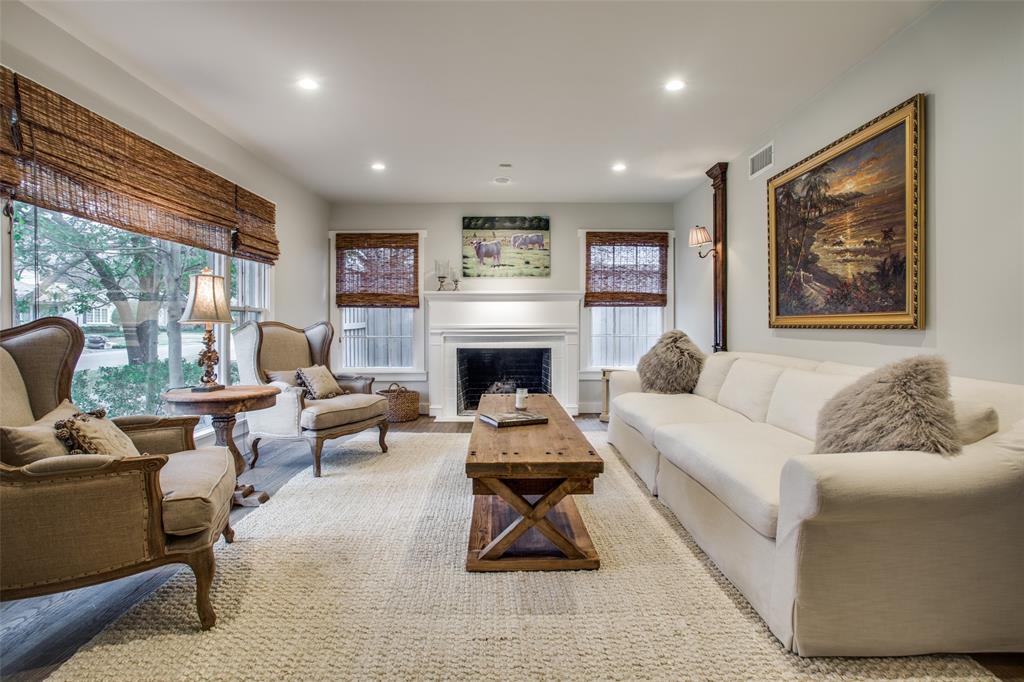 6110 Del Norte Lane