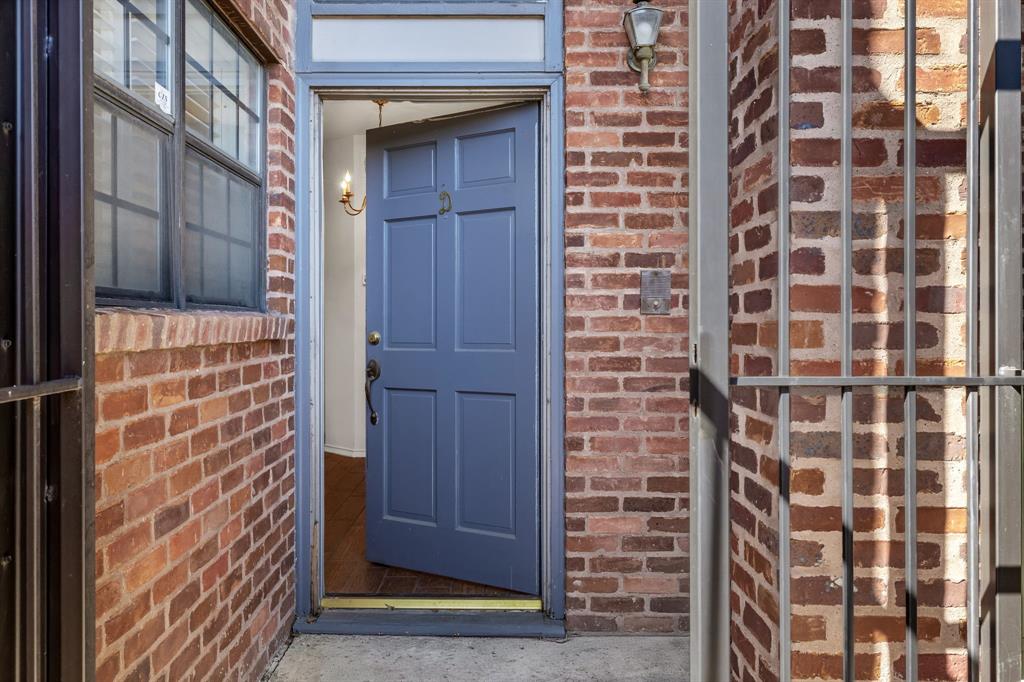 4508 University Boulevard D