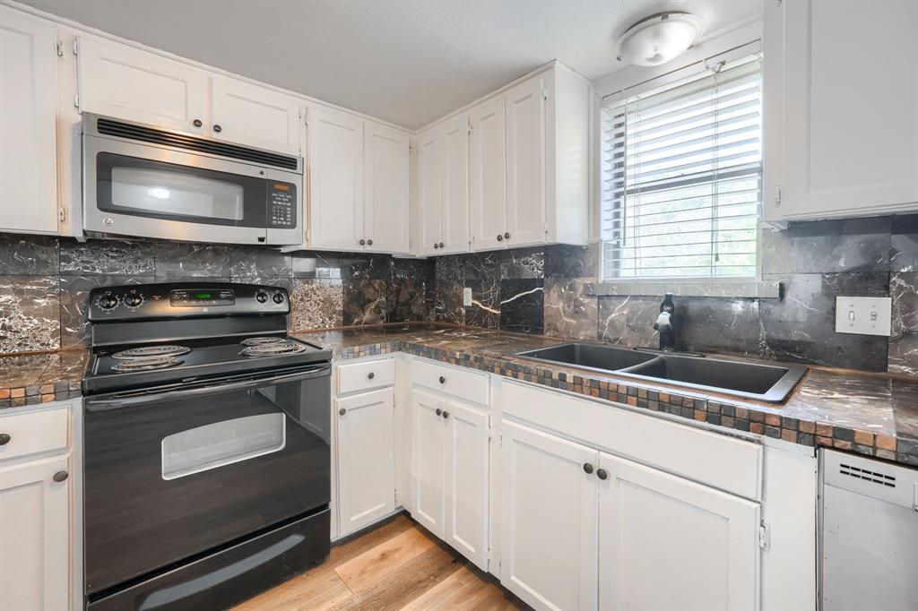 Roanoke Hills - Residential