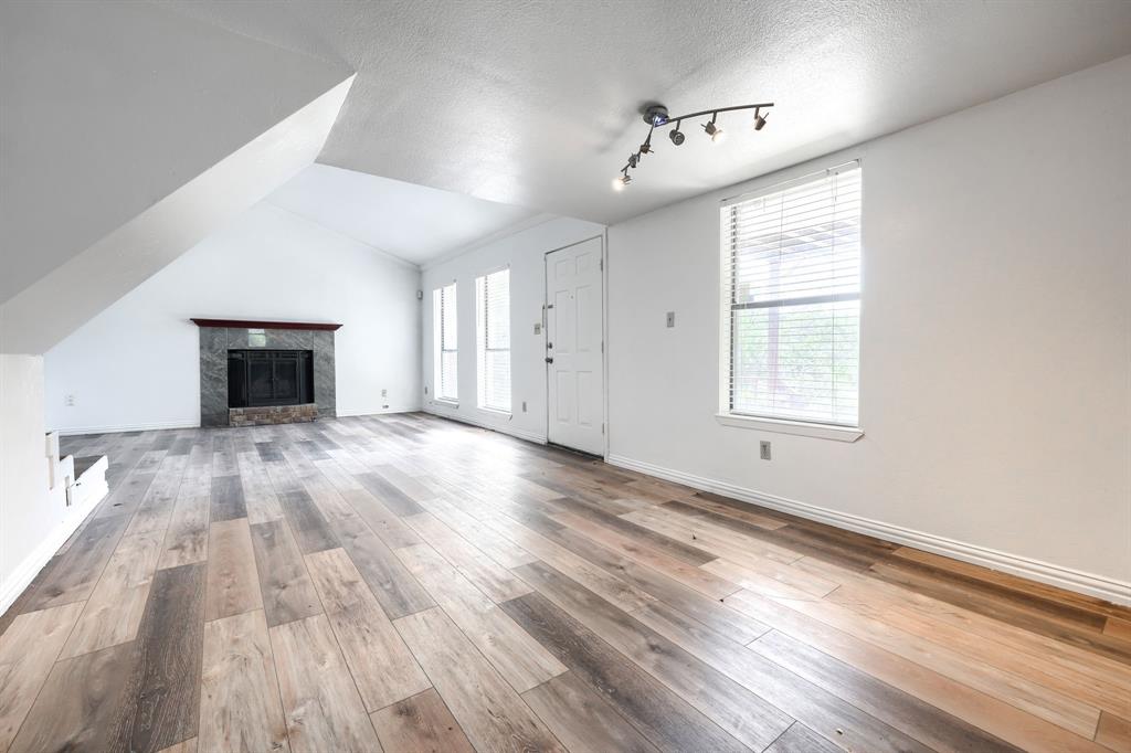 Roanoke Hills - Residential