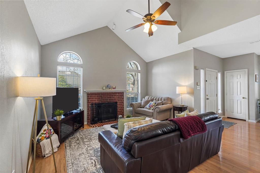 Dallas, Texas 75287, United States, 3 Bedrooms Bedrooms, ,3 BathroomsBathrooms,Residential,Active,91937
