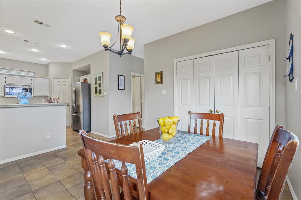 Dallas, Texas 75287, United States, 3 Bedrooms Bedrooms, ,3 BathroomsBathrooms,Residential,Active,91937