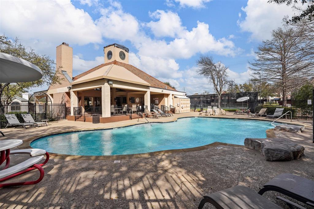 Dallas, Texas 75287, United States, 3 Bedrooms Bedrooms, ,3 BathroomsBathrooms,Residential,Active,91937