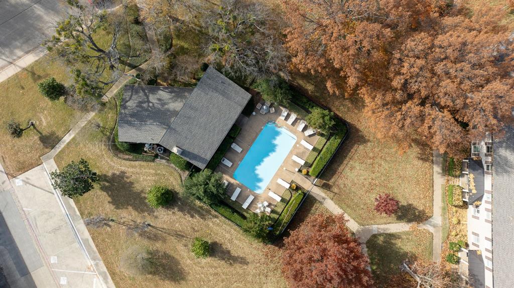 Bordeaux Village Condos - Residential