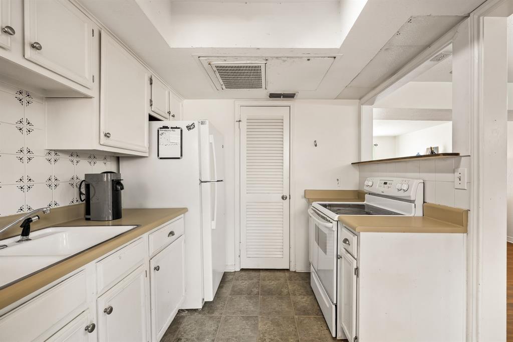 Bordeaux Village Condos - Residential