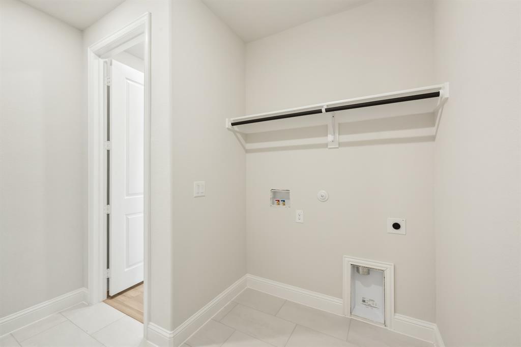 The Oasis at North Grove 75-80 - Residential