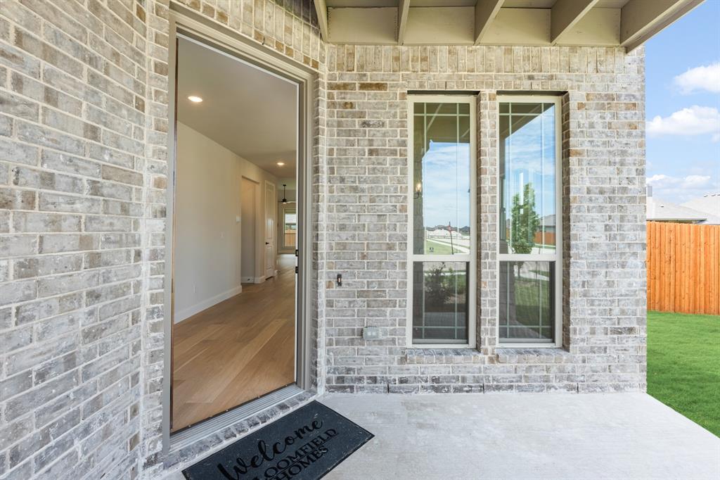 The Oasis at North Grove 75-80 - Residential