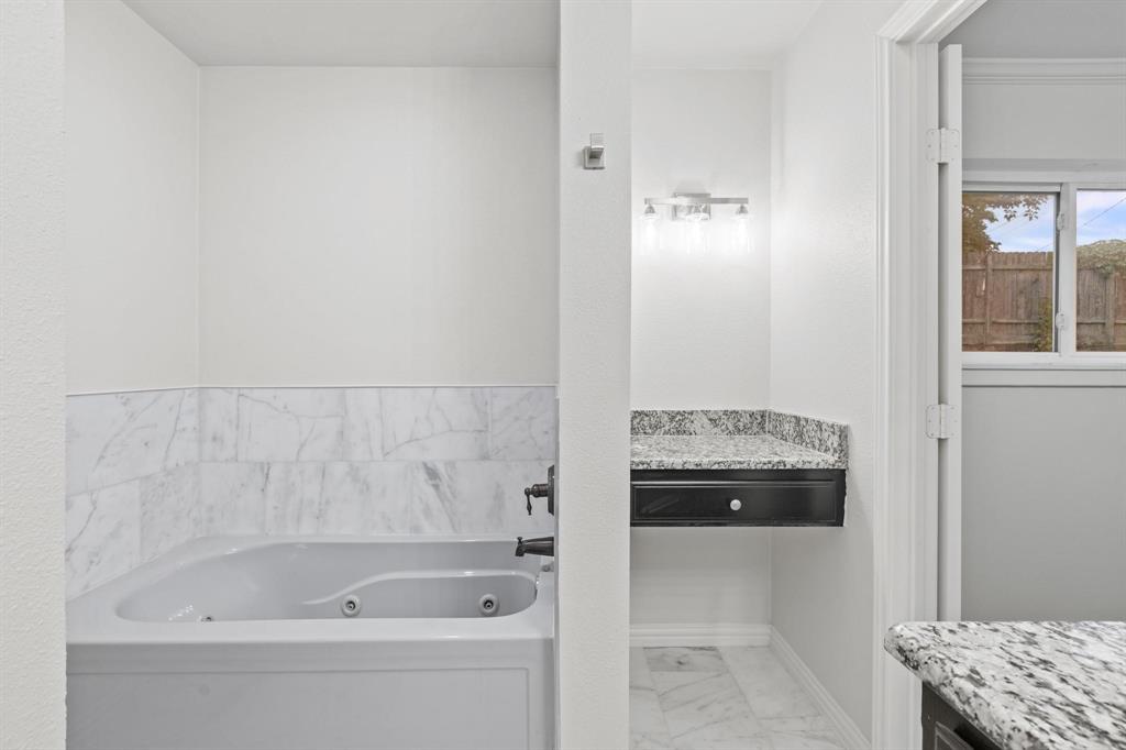 Western Hills Add - Residential Lease