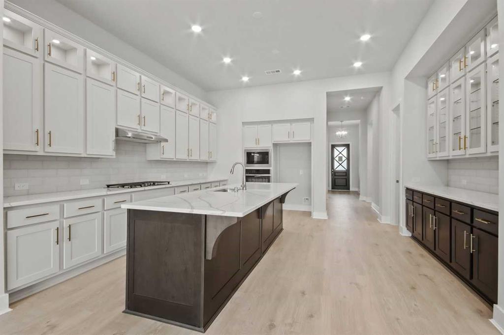 2210 Railhead Trail