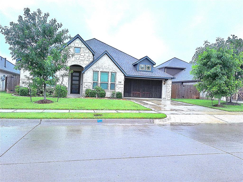1734 Summer Lane