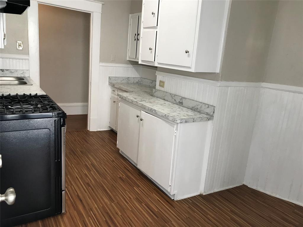 Cliff Park Add - Residential Lease