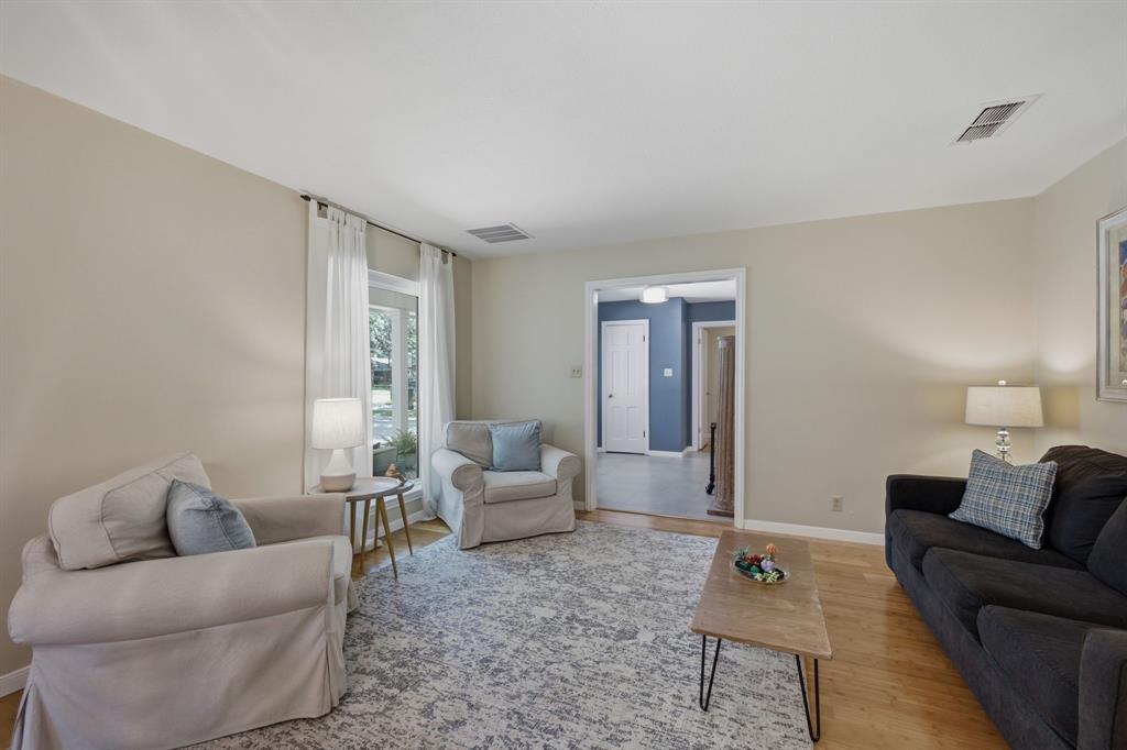 3022 Woodford Drive