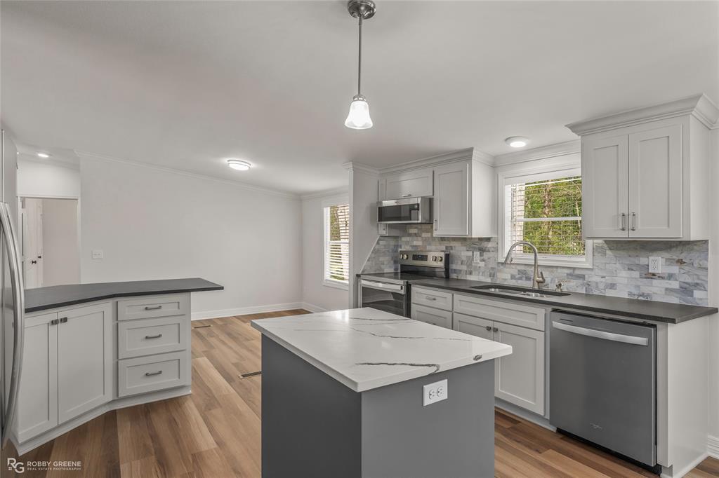 Southern Ridge - Residential