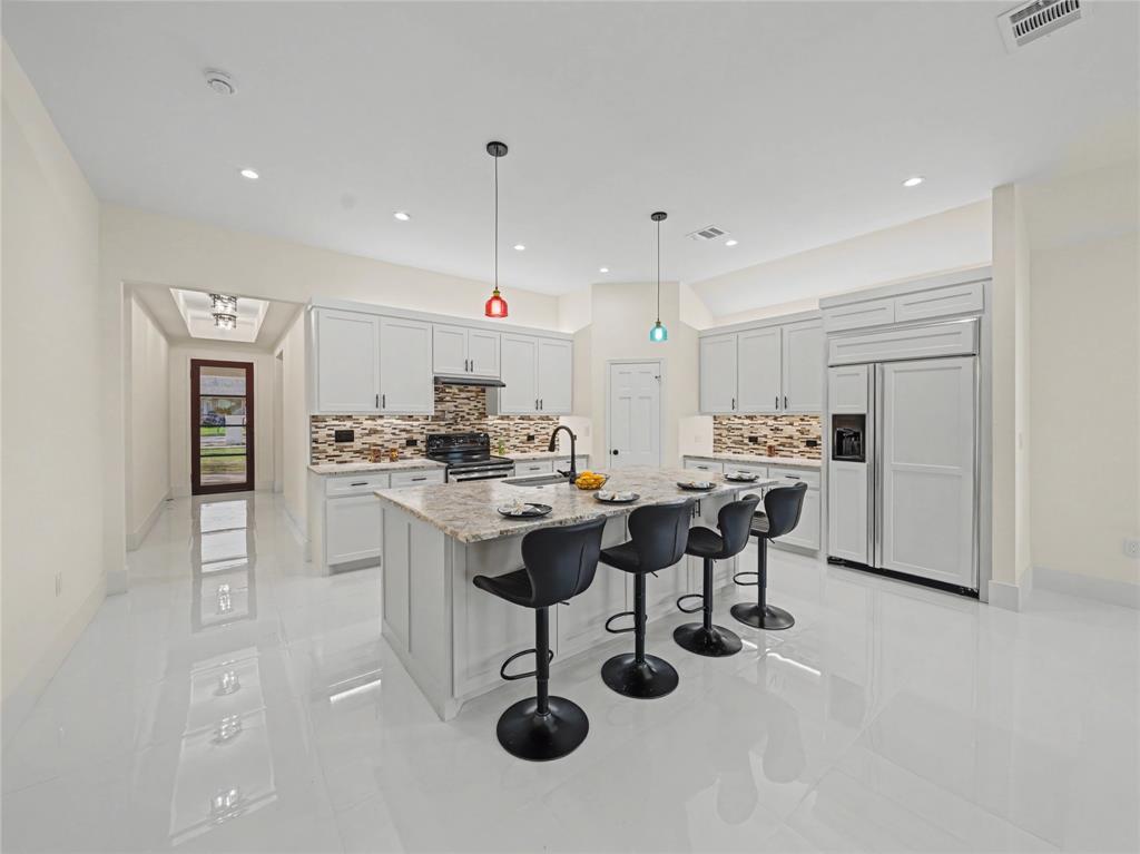 ALTADENA HEIGHTS - Residential