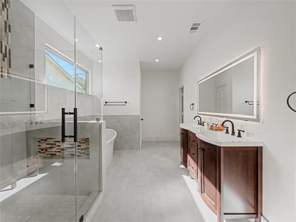 ALTADENA HEIGHTS - Residential