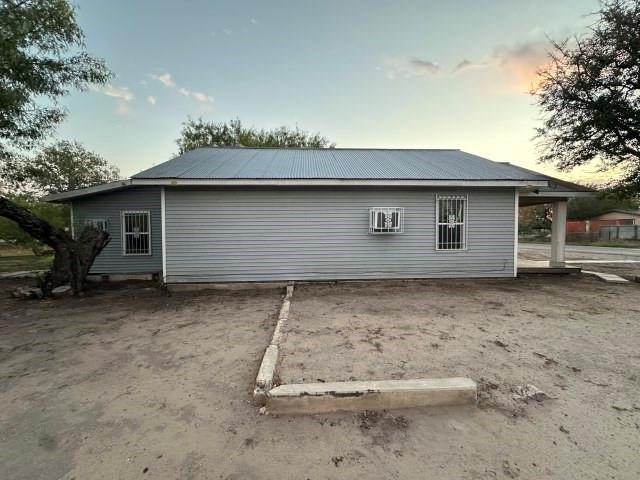 902 Burleson Street