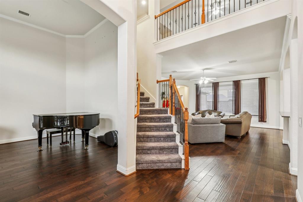 2347 Blackstone Drive