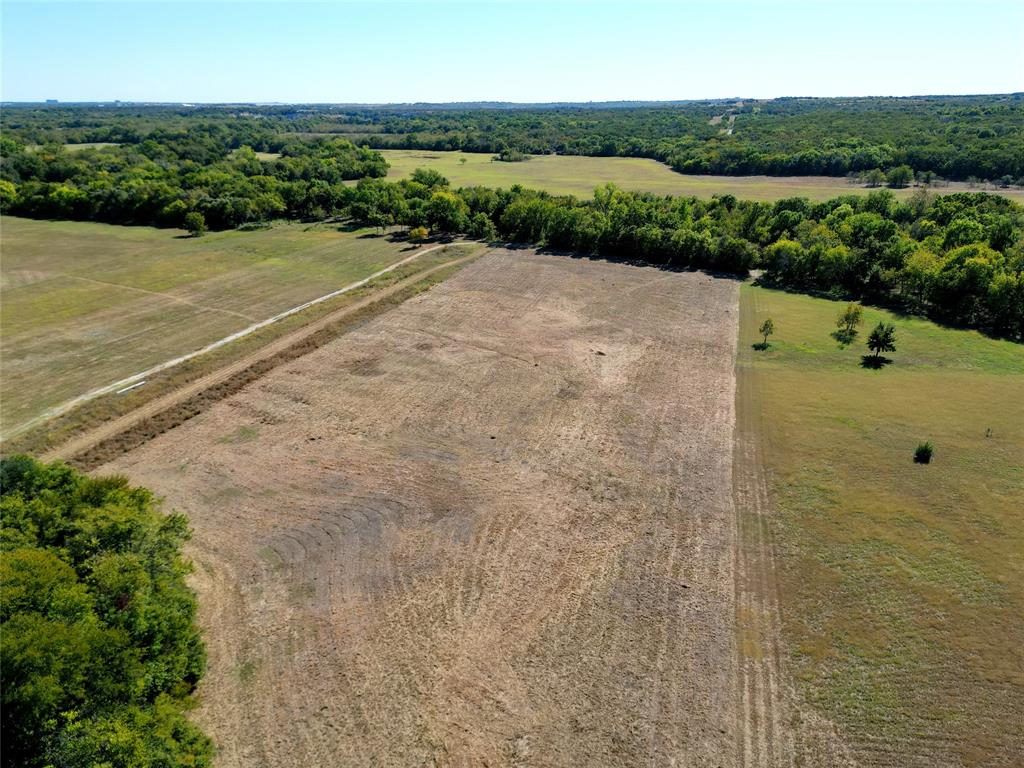 La Canterra West - Land