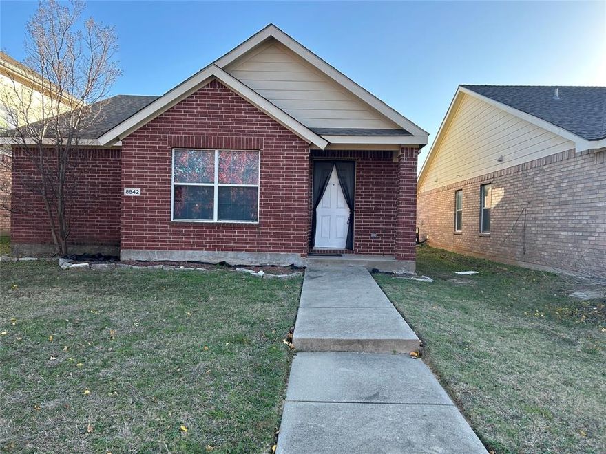 Cute 3 bedroom home with garage and yard. Offering cheaper rent for first four months, then increases to 1500. Offering reduced security deposit if you take the property as is. Needs some touch up paint and cleaning.