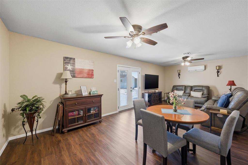 4301 Gram Lane