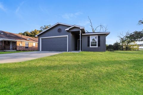 625 Walker Street Waco TX 76704