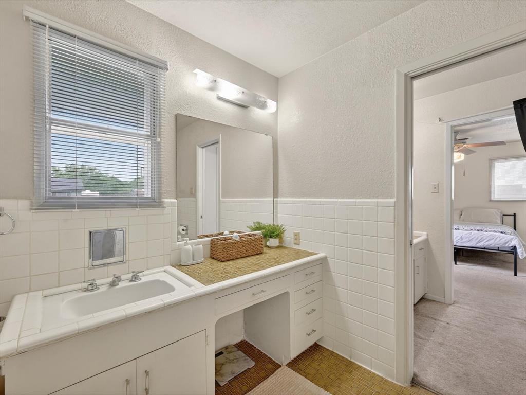 Korn Add - Residential