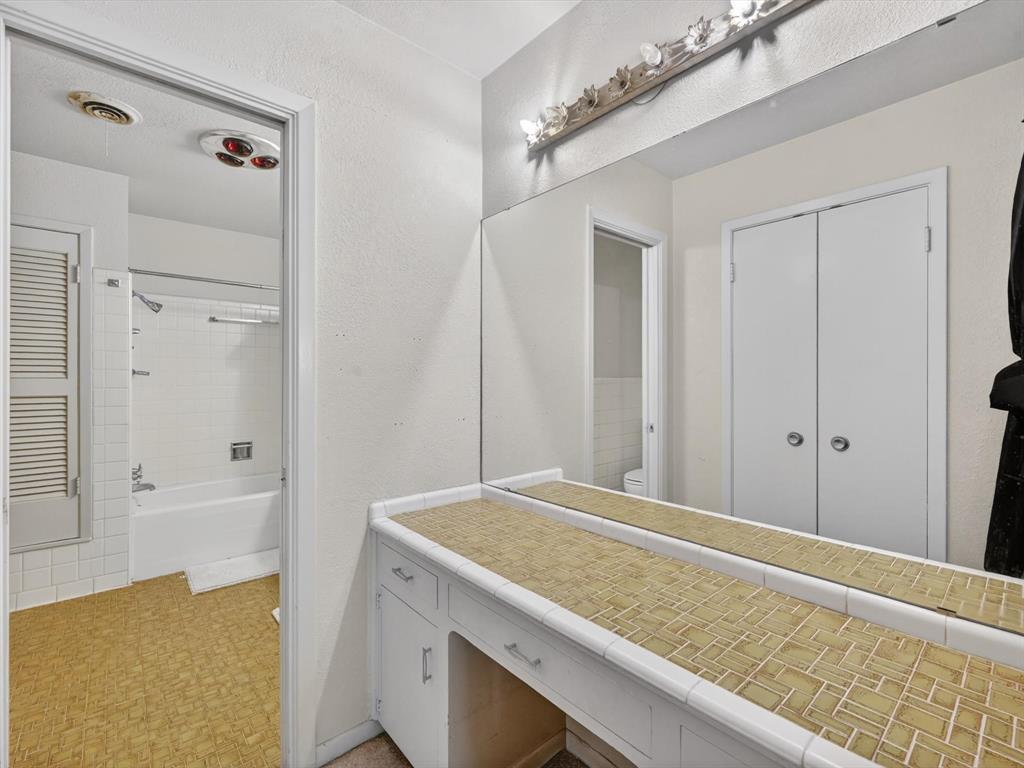 Korn Add - Residential