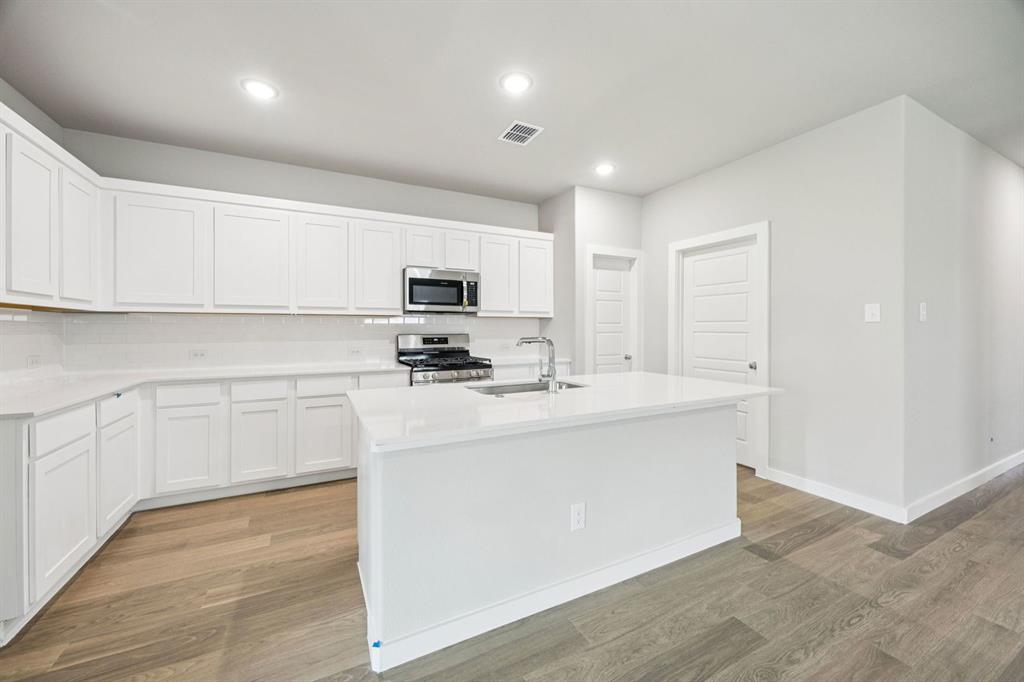 Lakehaven - Residential