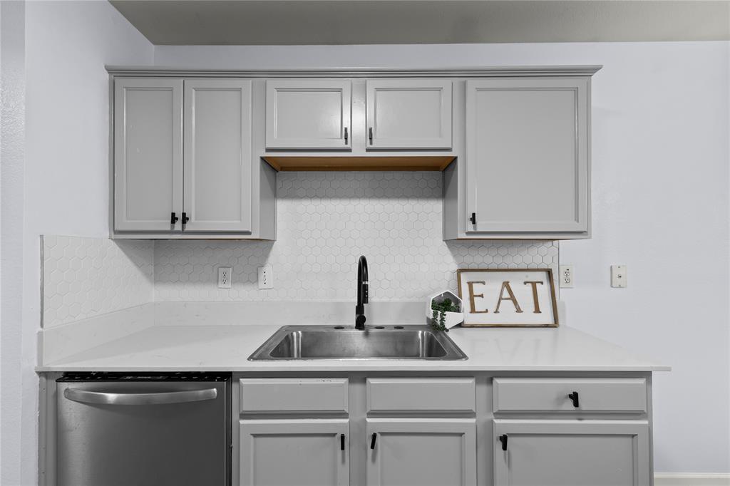 Parks At Susan Drive The - Residential