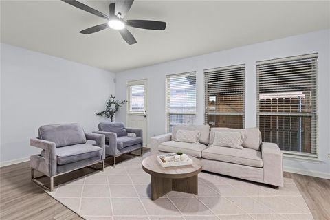 Photo of 3028 Casa Bella Drive, Arlington, TX 76010 (MLS # 21242242)