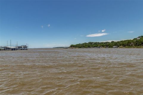 A home in Pottsboro