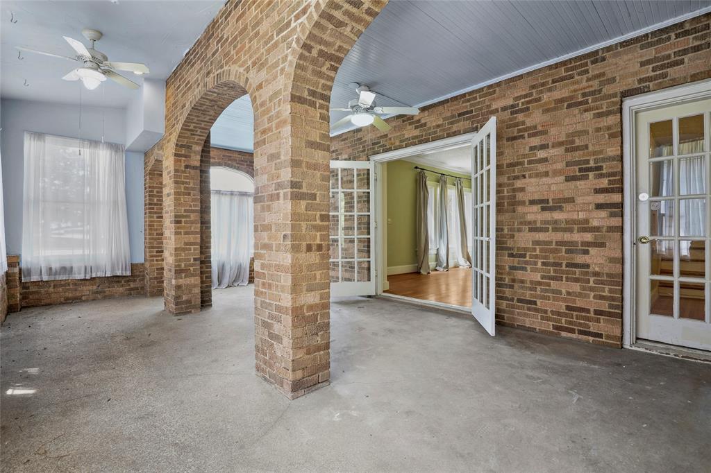 University Place Add - Residential Lease