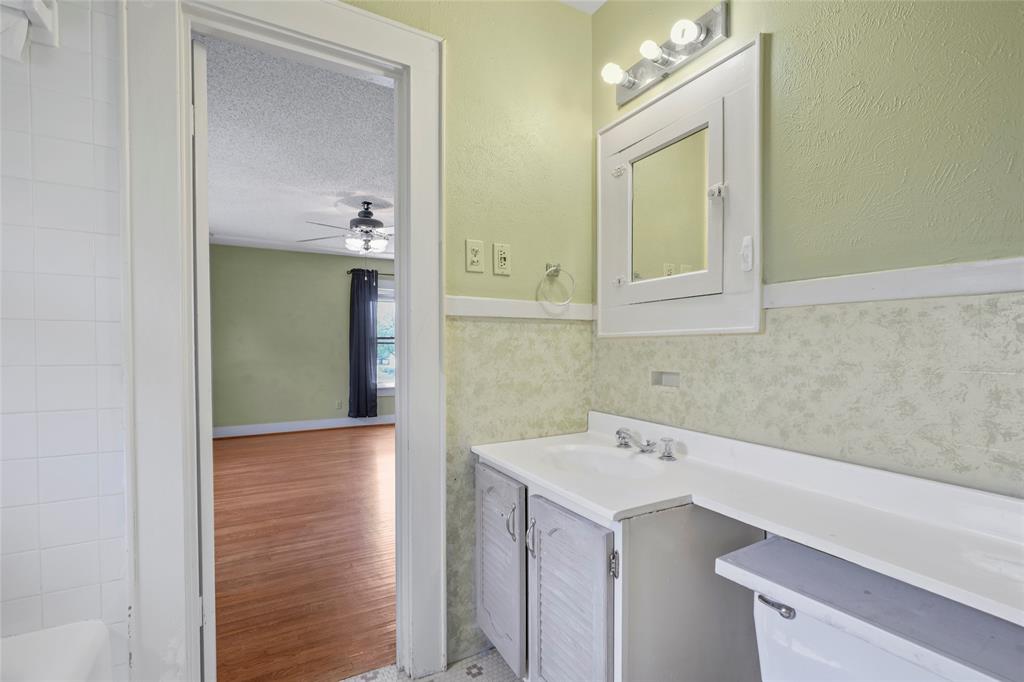 University Place Add - Residential Lease