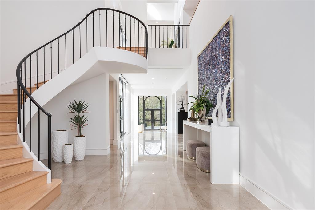 Sam Lobello Acreage Heights Rep - Residential