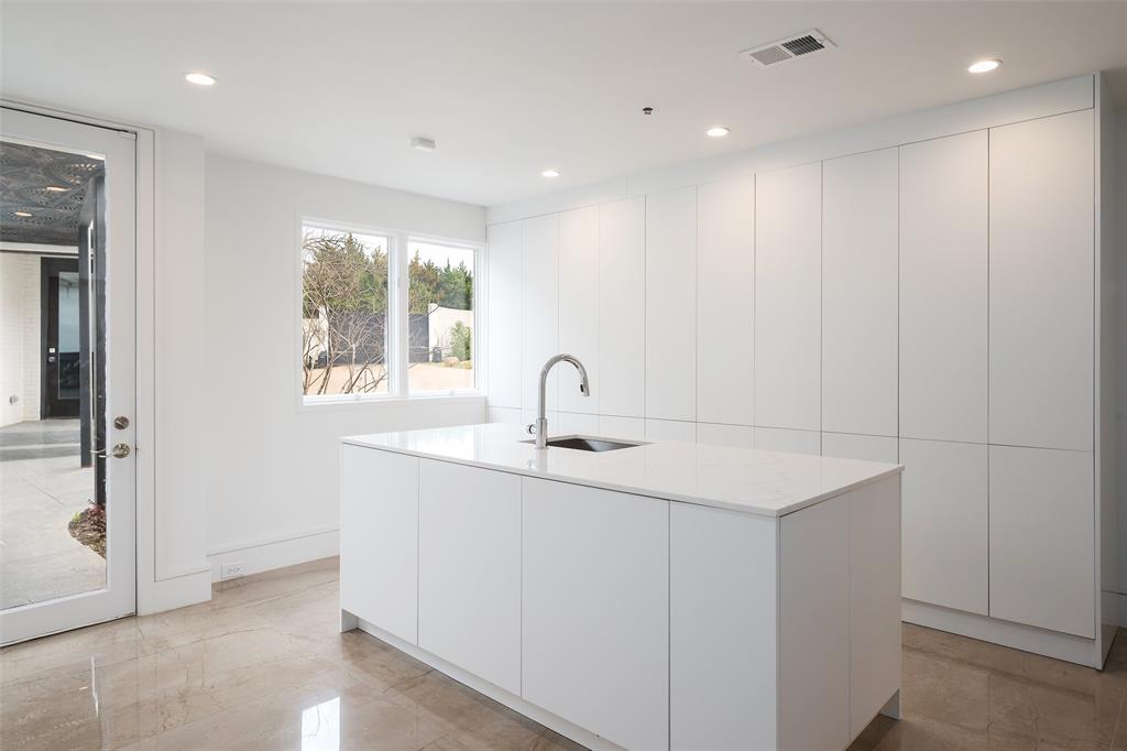 Sam Lobello Acreage Heights Rep - Residential