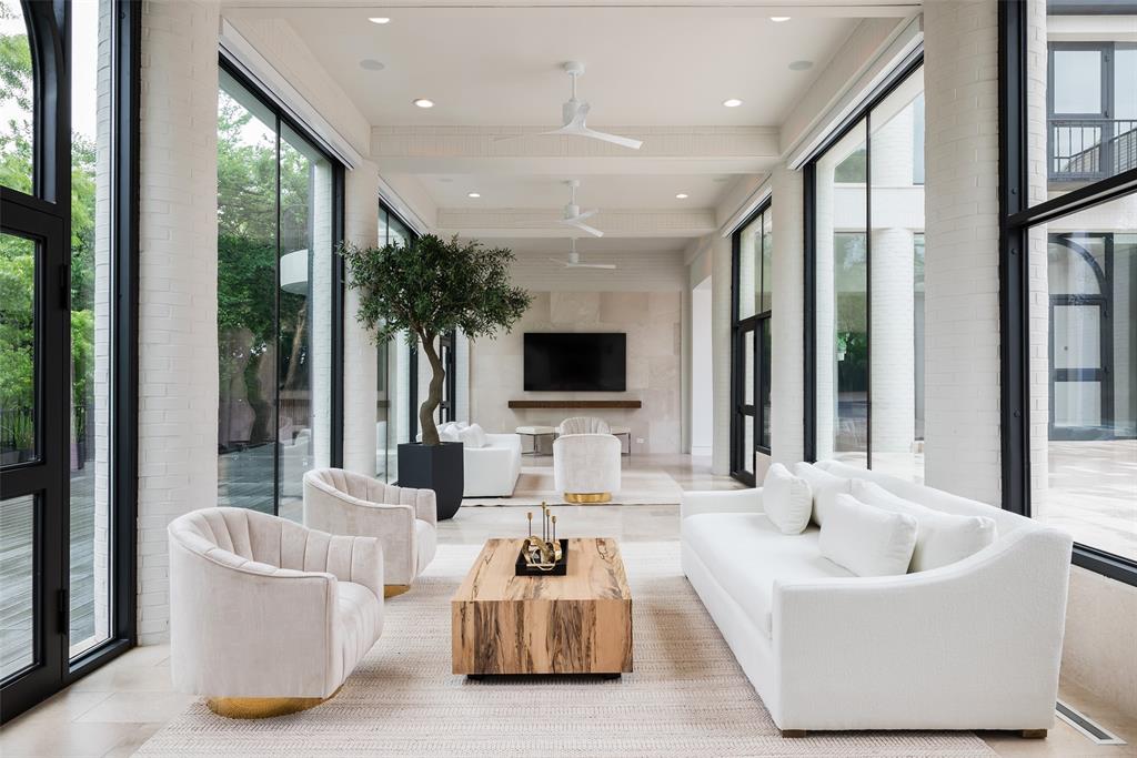 Sam Lobello Acreage Heights Rep - Residential