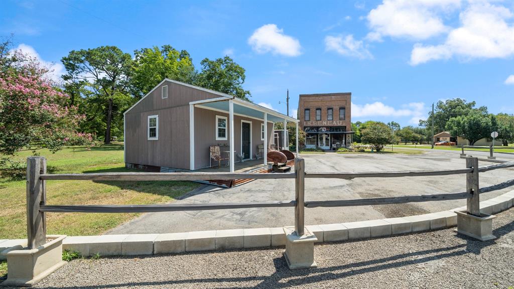 Golden - Residential