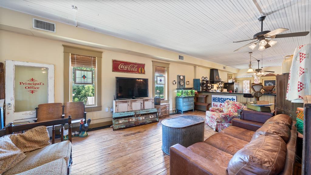 Golden - Residential