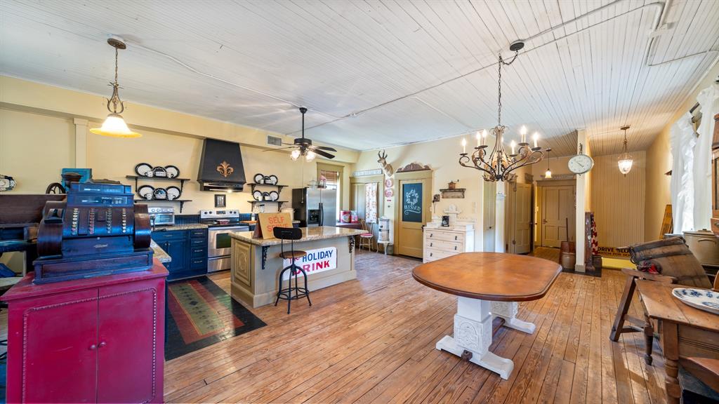 Golden - Residential