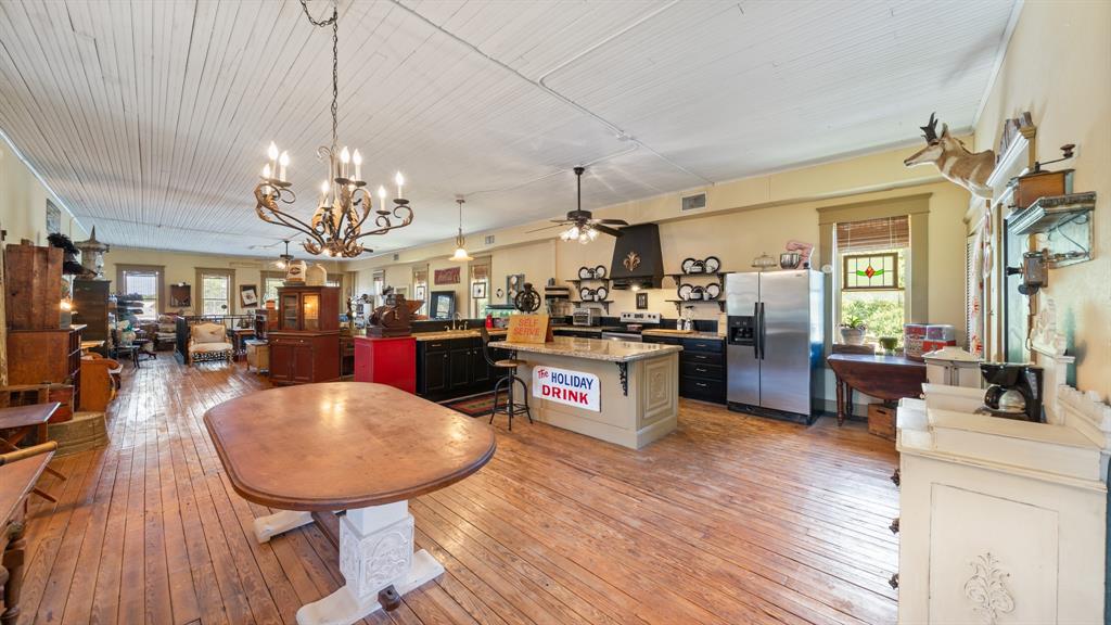 Golden - Residential