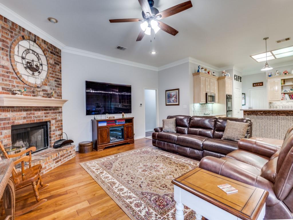 8640 Glen Eagles Drive