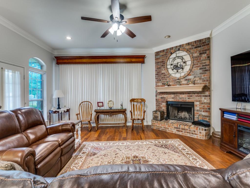 8640 Glen Eagles Drive