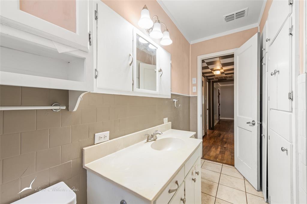 Leo Kaveny Sub - Residential