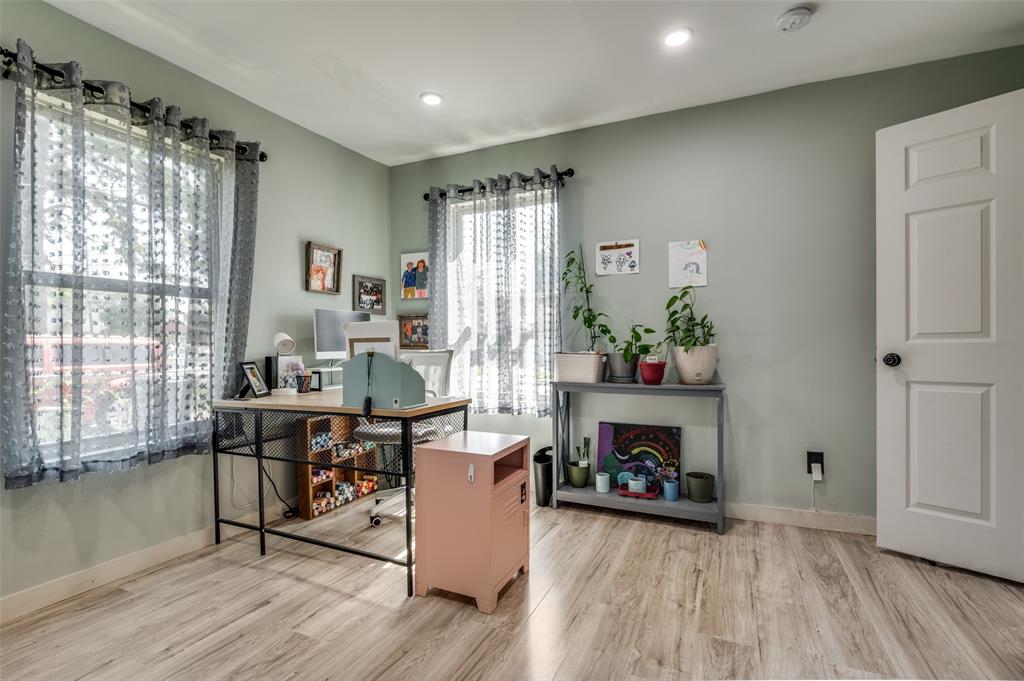 Ideal - Residential