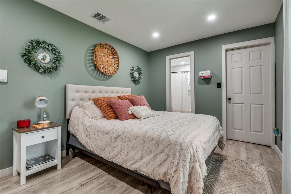 Ideal - Residential