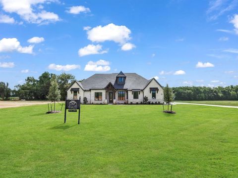 Tiny photo for 313 Wrangler Court, Weatherford, TX 76088 (MLS # 21201022)