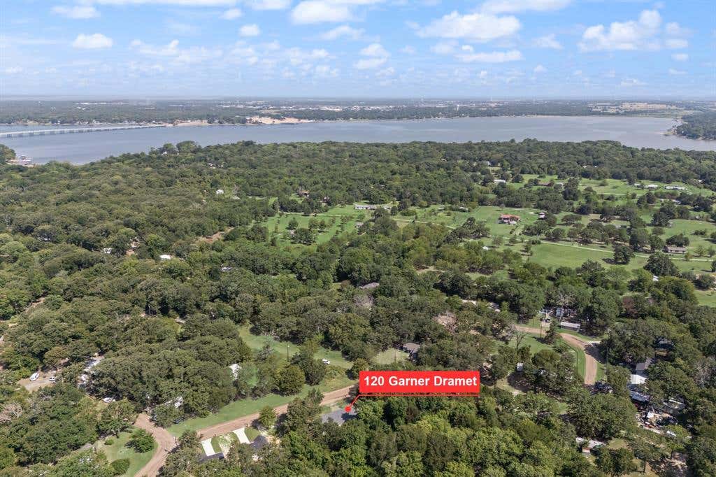 Photo of 120 Garner Drive, Mabank, TX 75156 (MLS # 21350734)