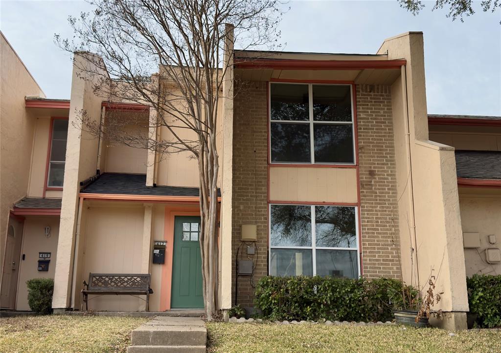 Centre Villa - Residential